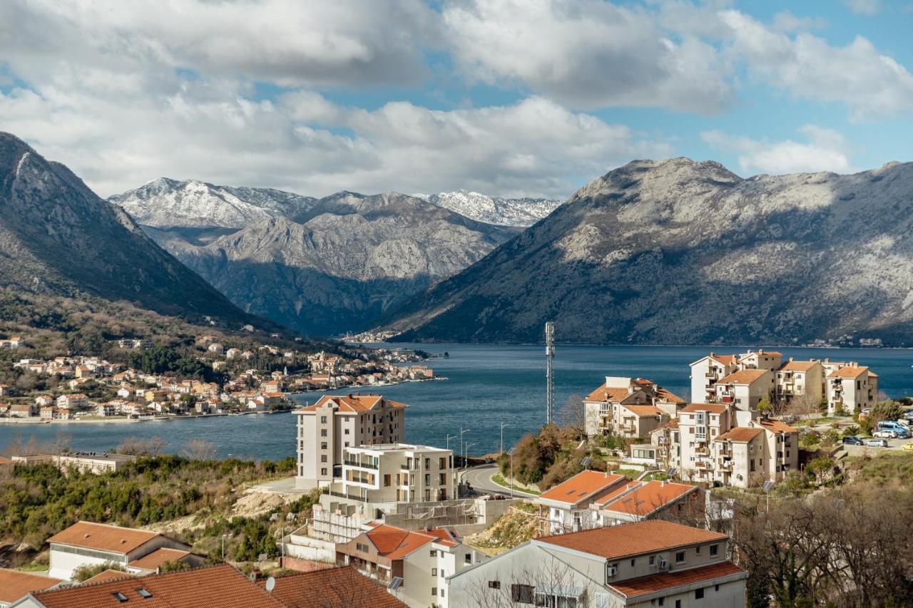 Lana Sea View Apartment Kotor Exterior photo