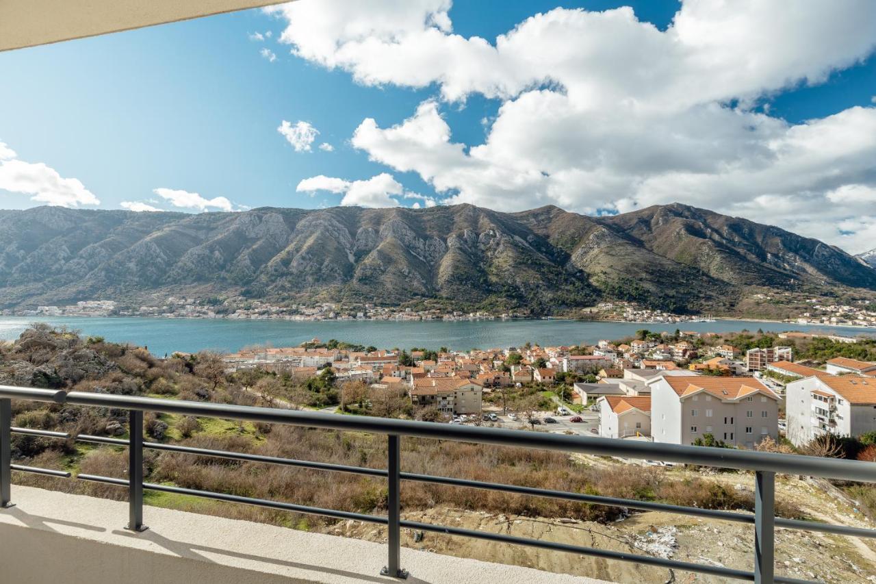 Lana Sea View Apartment Kotor Exterior photo
