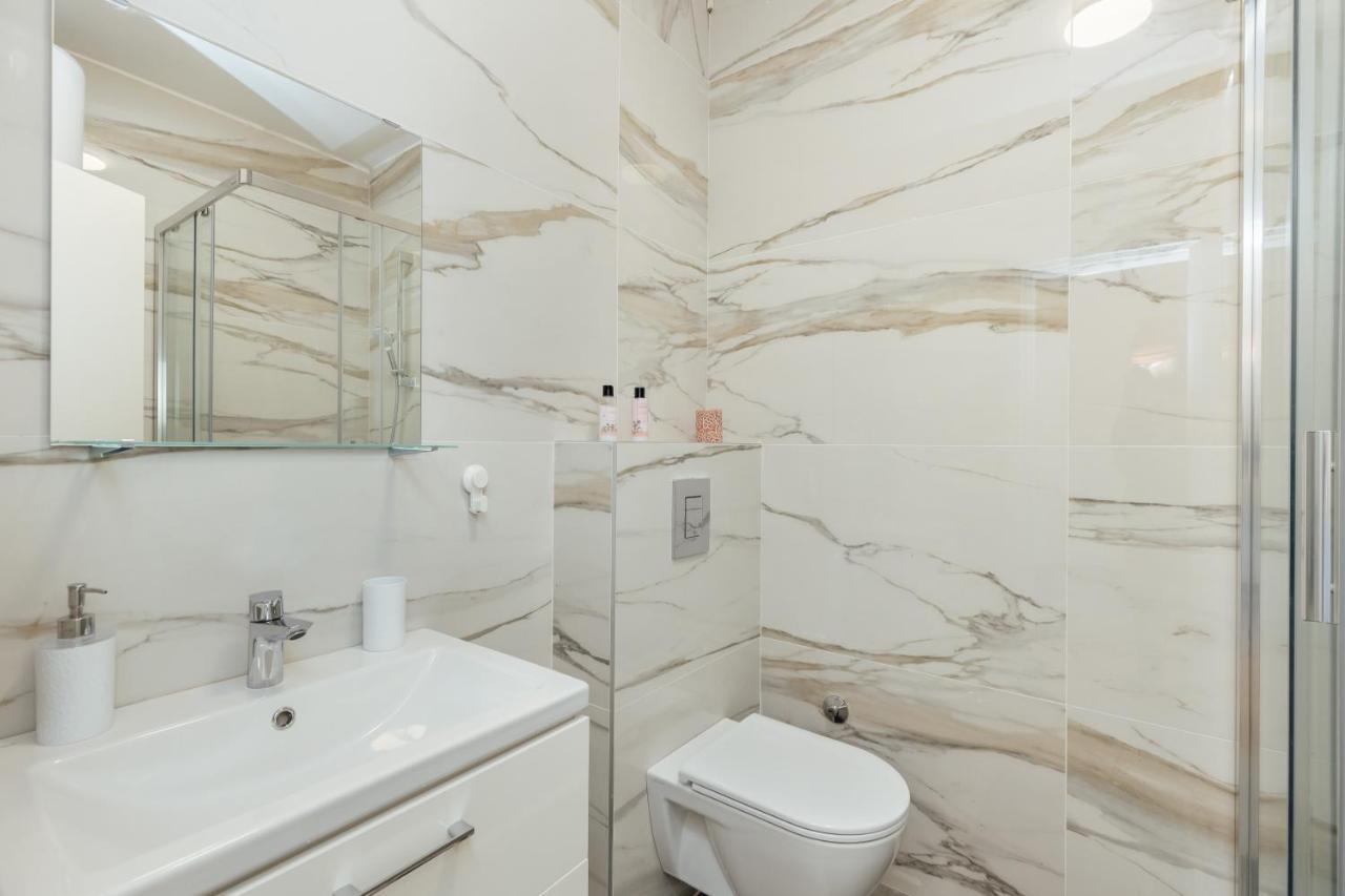 Lana Sea View Apartment Kotor Exterior photo